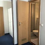 Kreta 3*